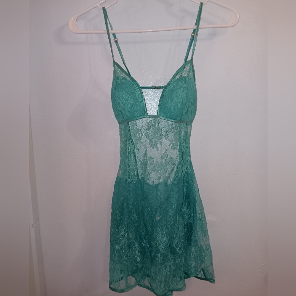 Victoria's Secret Very Sexy Teal Lace Chemise Nightgown Nightie Adjustable